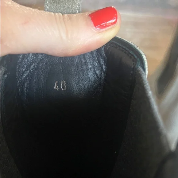 Brunello Cucinelli Light Grey Suede Chelsea Lug Boots - Picture 9 of 9